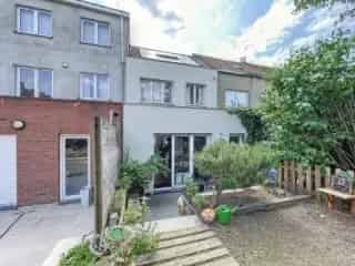 Huis te Koop Anderlecht 3 slaapkamers Tuin