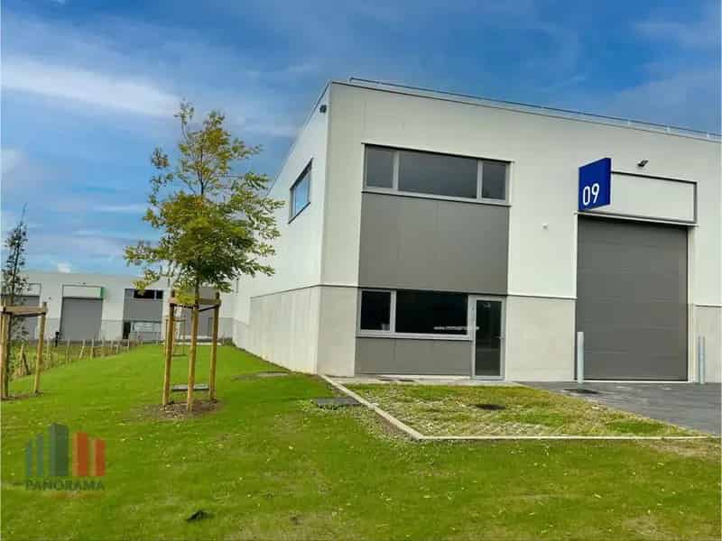 KMO Unit te Huur Hélécine 282m²
