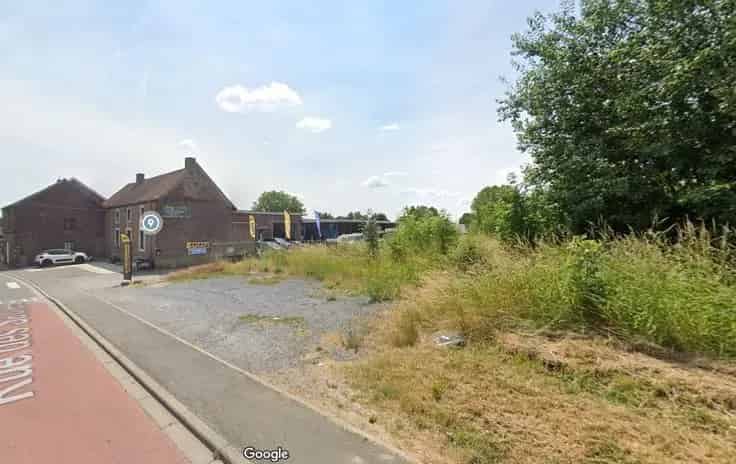 Huis Te Koop Awans: 150m² 4 Gevels Nabij E40 E25