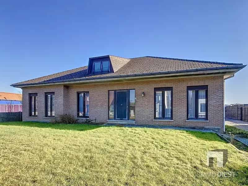 Huis te koop Vorst 196m² 4 slaapkamers Grote tuin