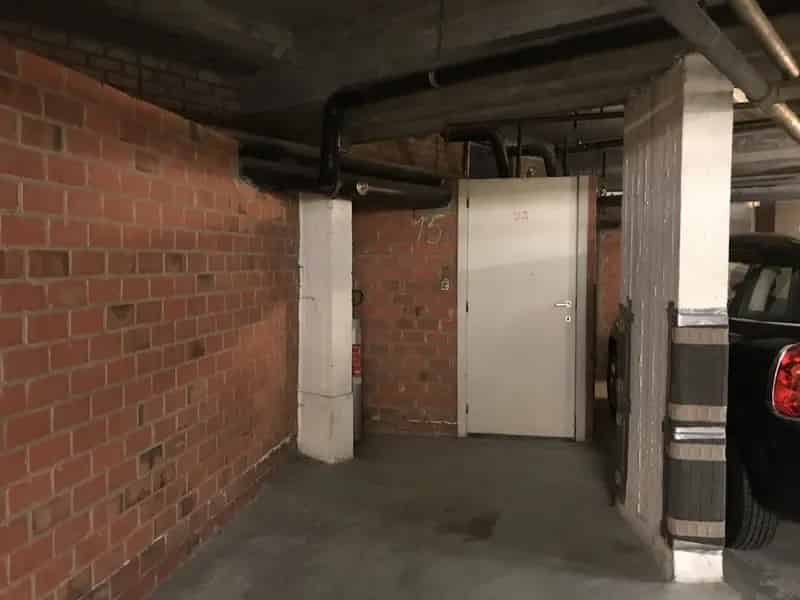 Garagebox te Huur Oostende Kleine Auto Motor