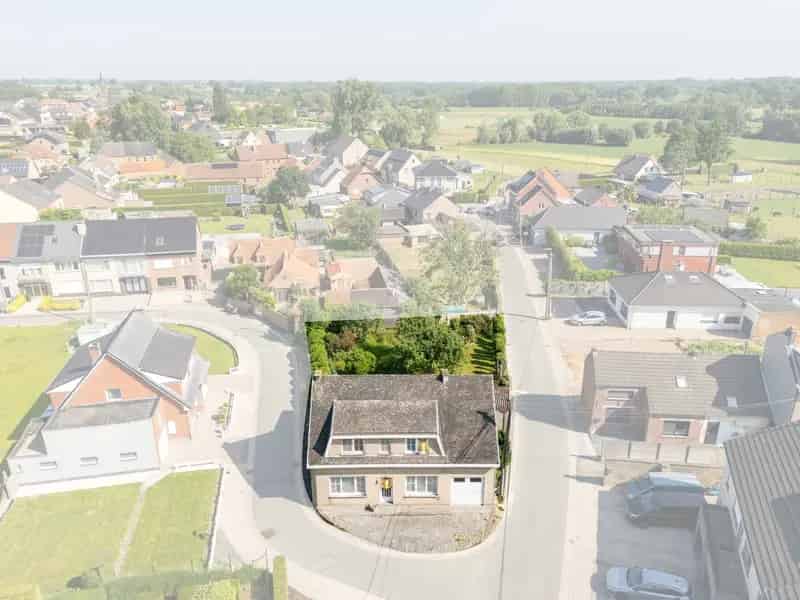 Te renoveren woning 4 slaapkamers Haaltert