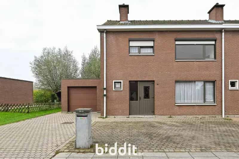 WONING MET GARAGE 3 slaapkamers nabij E17