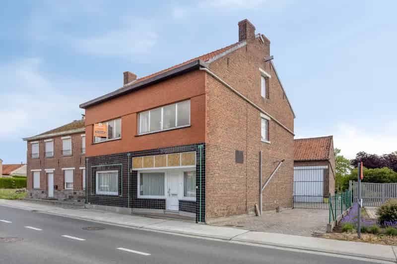 Huis te koop Kortenaken: Ruime woning met potentieel