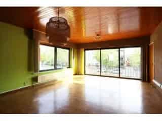 Appartement te Koop Wommelgem - Ruimtelijk en Lichtrijk
