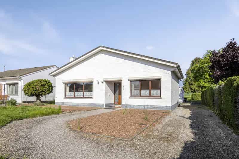 Te renoveren gelijkvloerse woning te Zétrud Lumay
