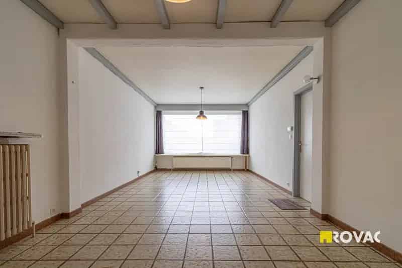 Appartementen te Koop Emelgem: Opbrengsteigendom met Tuin en Terras
