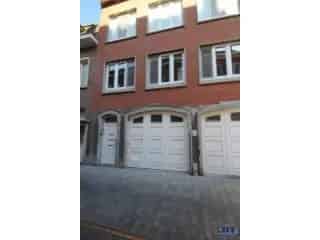 Garage te Koop Doornik 18m² Centrale Ligging