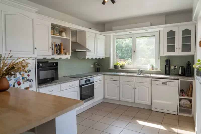 Huis te koop Gent: 3 slaapkamers, garage, tuin, zonnepanelen