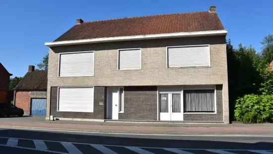 2 woningen / projectgrond op een perceel van 1.616 m².