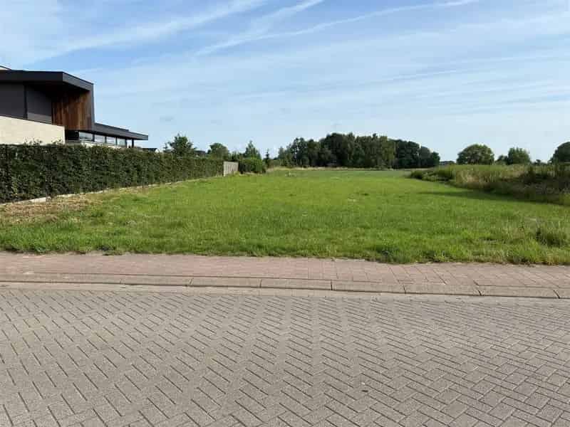 Bouwgrond Open Bebouwing 848m²