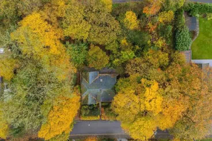 Te renoveren villa op toplocatie