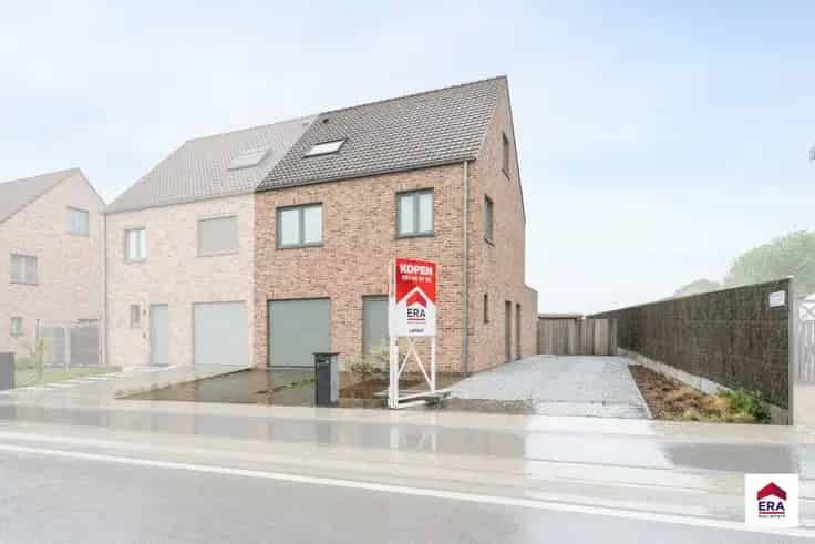 Huis Te Koop 4 slaapkamers 210m2 tuin EPC A