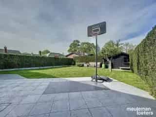 Huis te Huur Sint-Andries 4 slaapkamers Garage Tuin