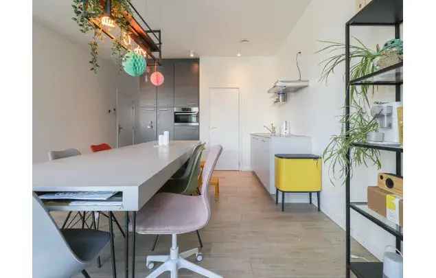 Huur 2 slaapkamer appartement van 78 m² in Antwerp