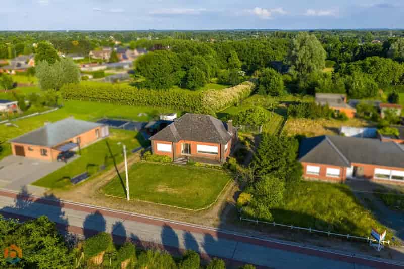 Huis te koop Putte: 2 slaapkamers, grote tuin, 185m²