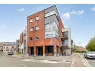 Appartement te Koop Vlezenbeek - 2 slaapkamers, terras en garage