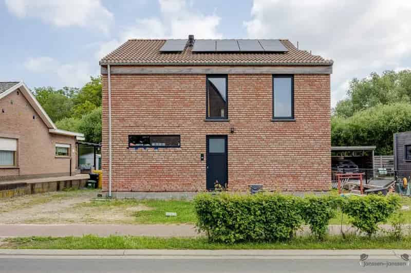 Huis te koop Baal 3 slaapkamers tuin