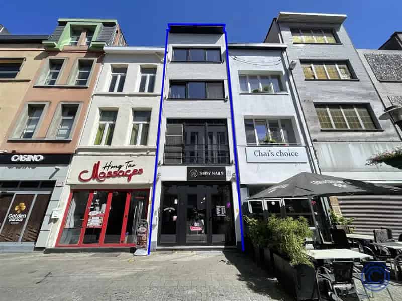 Antwerpen Opbrengsteigendom: Winkel & 3 Logies - Hoog Rendement