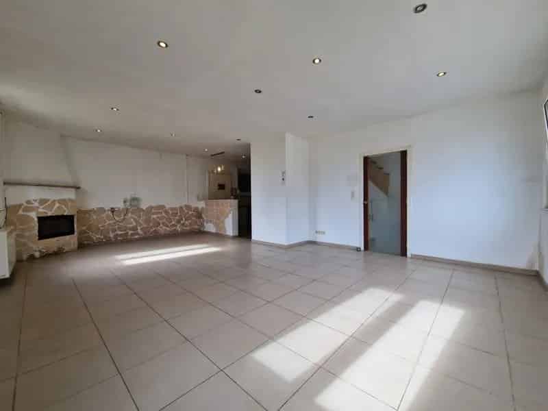 3 Slaapkamer Woning Met Garage