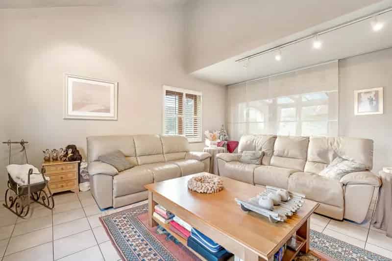 Woning met 4 slaapkamers toplocatie