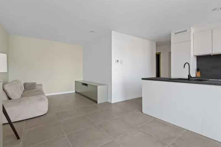 Appartement te koop Hoevenen 2 slaapkamers ruim terras
