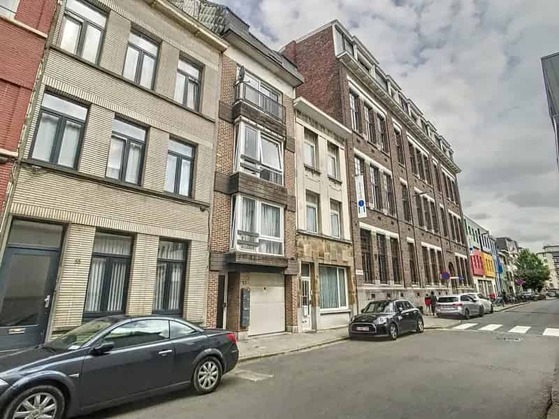 Appartement te koop Antwerpen: 56m² met 68m² tuin