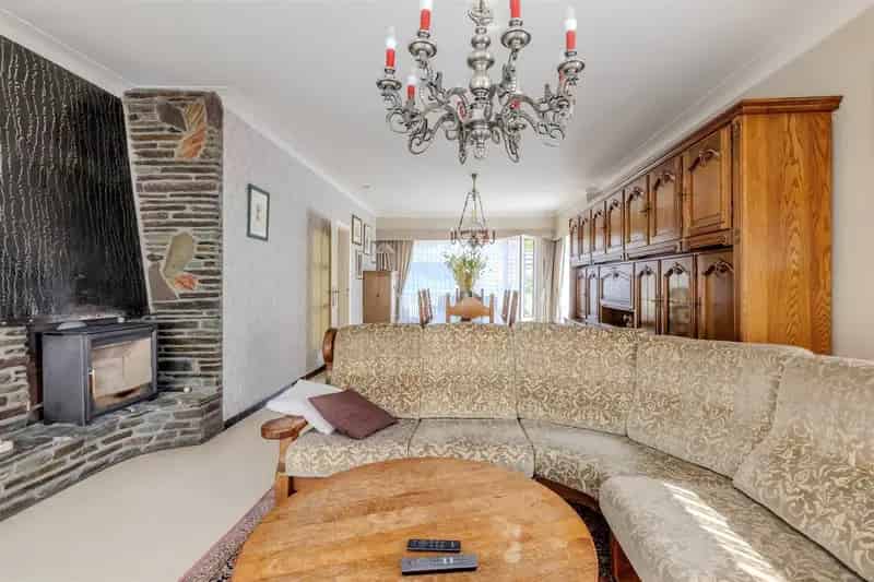 Ruime 5 slpk woning op 15a 88ca