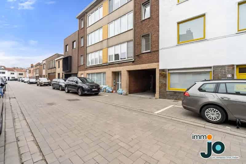Appartement te koop Oostende: Instapklaar 2 slaapkamers, terras, gunstig EPC