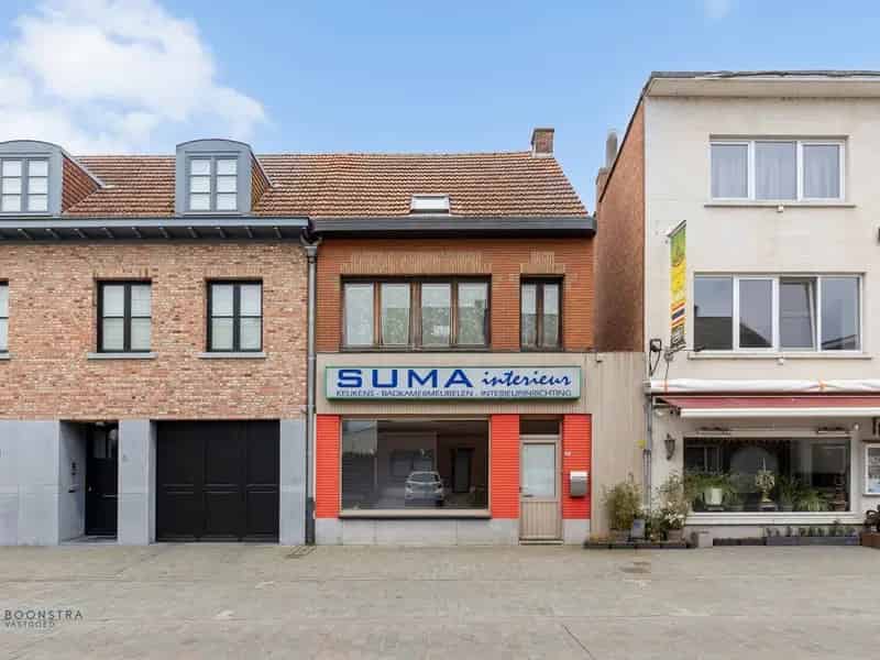 Huis Te Koop Itegem: Handelspand met Woning te Renoveren
