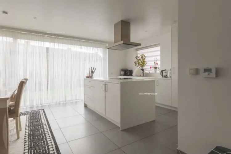 Appartement te koop Roeselare 2 slaapkamers tuin