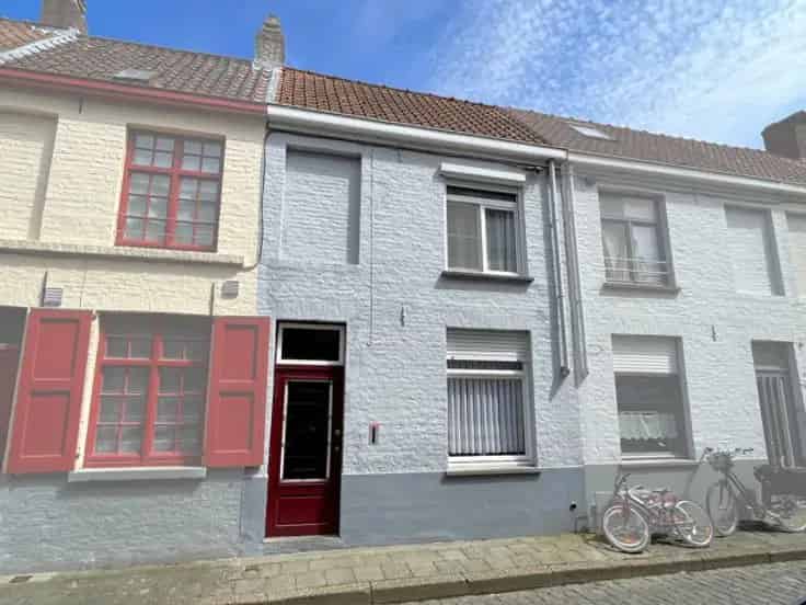 Te renoveren woning nabij stadscentrum