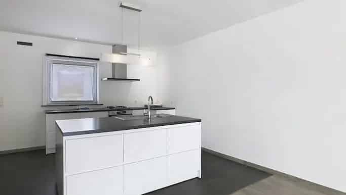 Huis te huur Burcht - 3 slaapkamers, 2 badkamers, carport en tuin