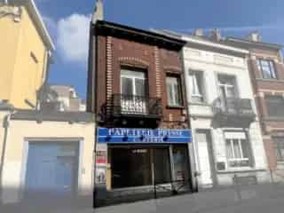 Huis gemengd gebruik Etterbeek 3 slaapkamers winkel