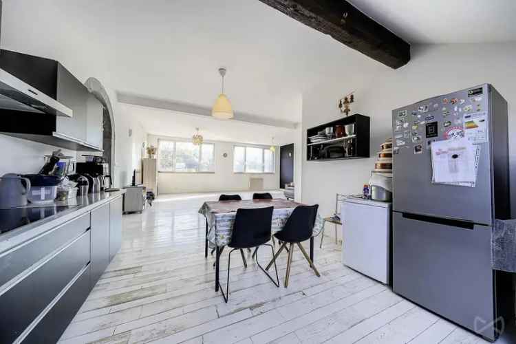 Appartement te huur 3 slaapkamers  Liège