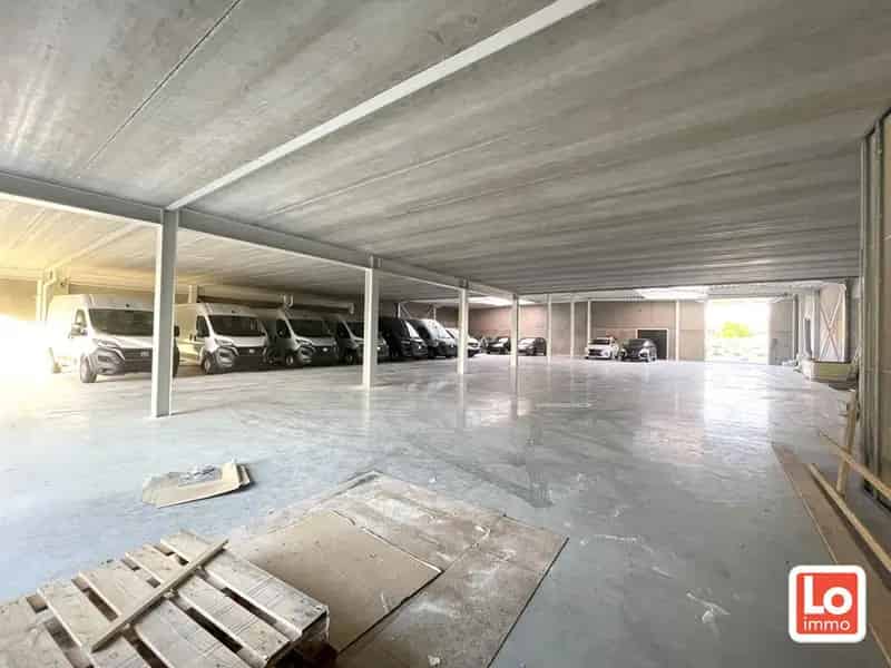 Commercieel Gebouw te Huur Lochristi