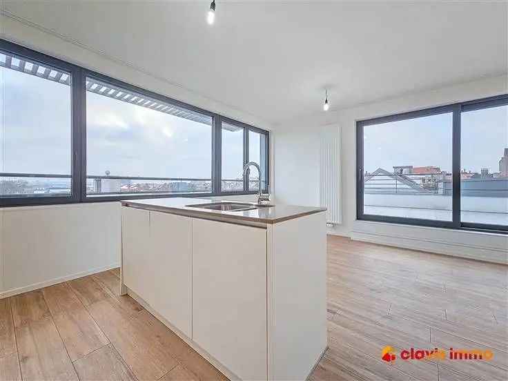 Penthouse Te Huur Laken 116m2 2 slaapkamers Terras 65m2