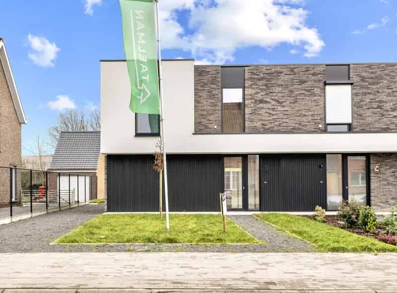 Moderne Energiezuinige Nieuwbouw Huis te Oolsene