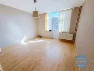 Appartement te renoveren 70m² Vorst 2 slaapkamers