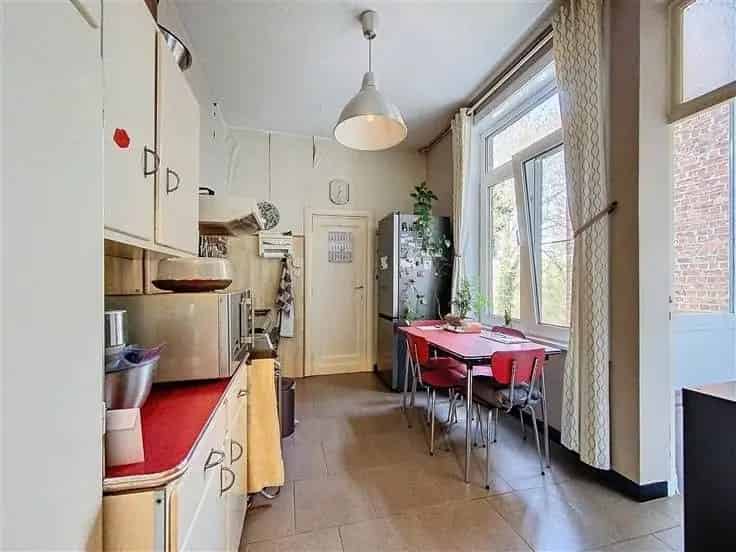 Appartement Te Koop 2e Verdieping Lage Lasten