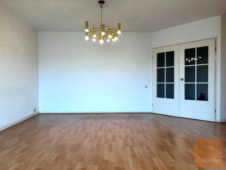 Appartement Te Koop 2 slaapkamers Zonnig Terras Nabij Westland Shopping