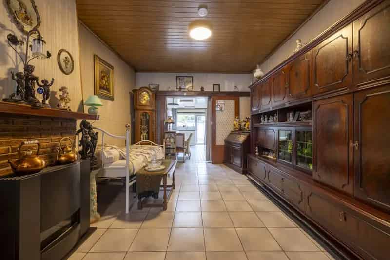 Huis te huur Gentbrugge: 4 slaapkamers, stadstuin, renovatieproject