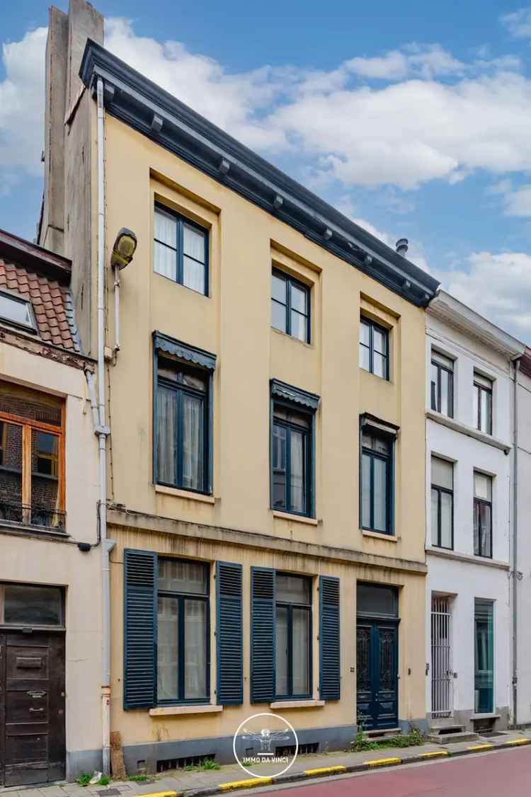 Herenhuis te huur Gent - 6 slaapkamers, tuin, centrale ligging