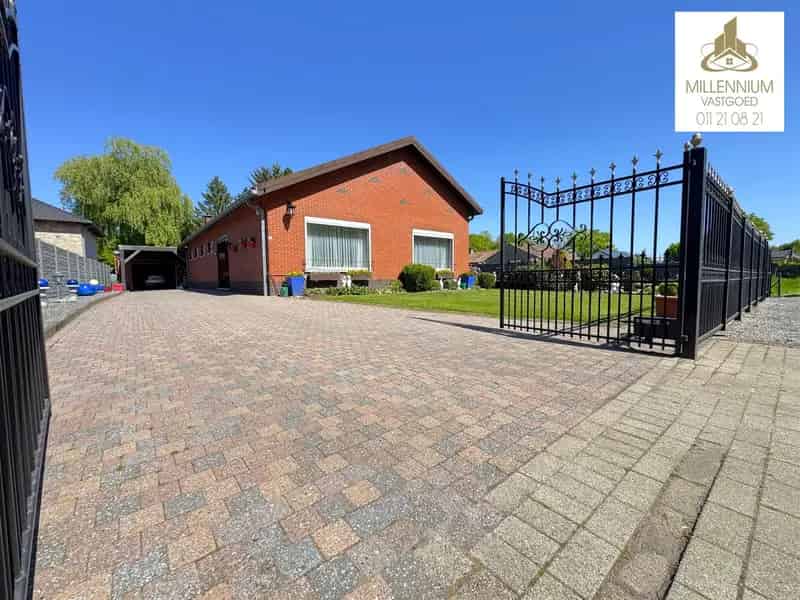 Ruime 3 Slaapkamer Woning Diepenbeek