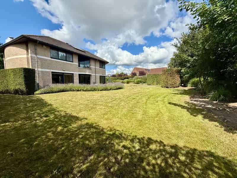 Villa te koop Lochristi 407m²