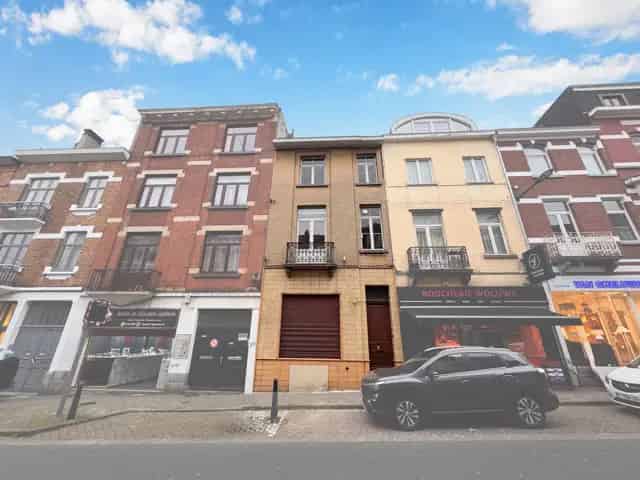 Huis te renoveren Woluwe-Saint-Lambert 221m2