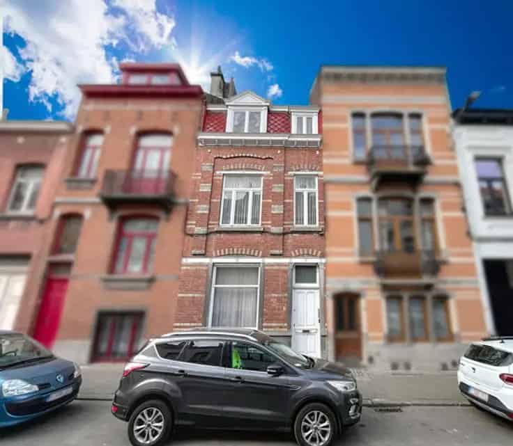 Te Koop Jette: Gezinswoning 4 slaapkamers Tuin