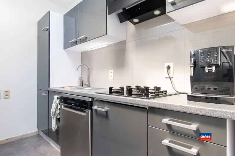 Hoboken starterswoning 2 slaapkamers 45m² te renoveren