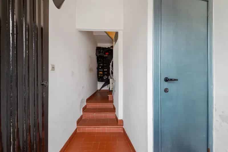 Karaktervolle Bel Etage te Mortsel 2 slaapkamers Garage