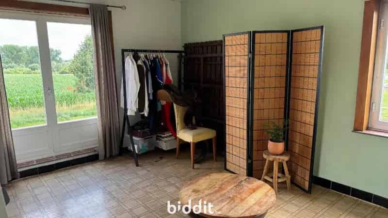 Halfopen Bebouwing met Weide en Bijgebouw Landelijke ligging